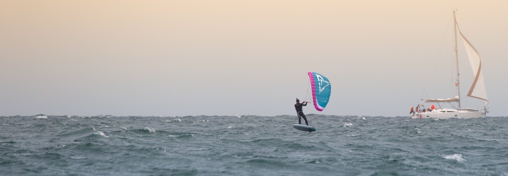 Triple Seven 777 Parawing Action